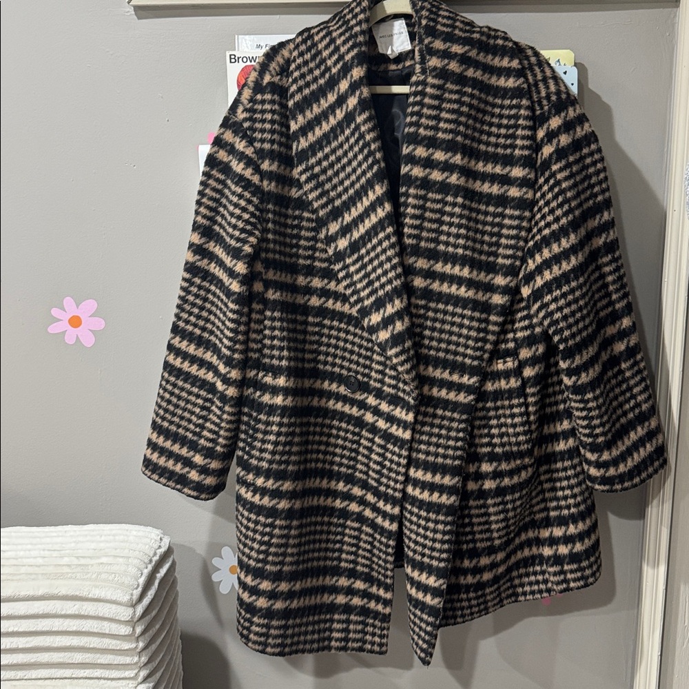 Avec Les Filles Black and Brown Checkered Teddy Jacket